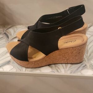 NWT Clark's size 9 (run small) black wedge sandals